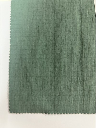 GZ-SH  SH-L6410#    成分：95%Nylon+5%SP  幅寬：150cm  克重：153g/㎡    3M吸濕速乾  三防  45度照